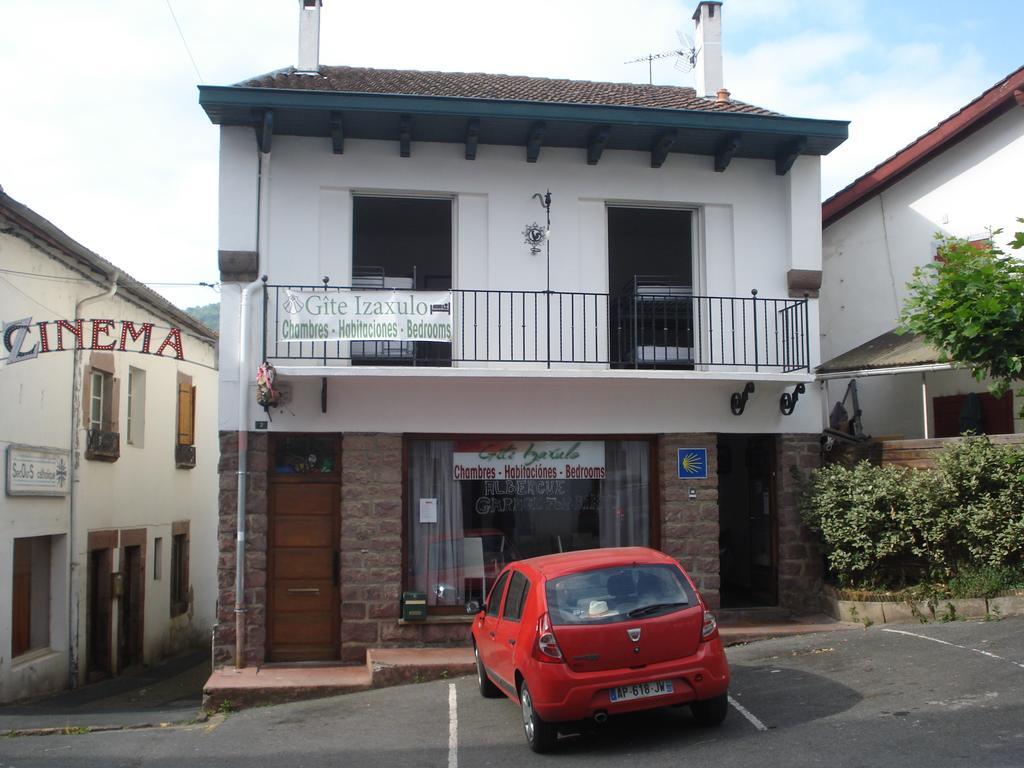 Gite Izaxulo Saint-Jean-Pied-de-Port Exterior photo